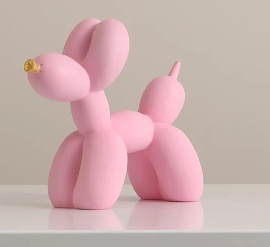 Balloon Dog Sculpture with Gold Nose Pink